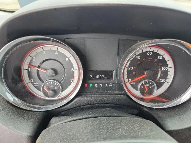 2012 DODGE GRAND CARAVAN SE  