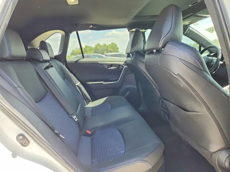 2024 TOYOTA RAV4 XSE  