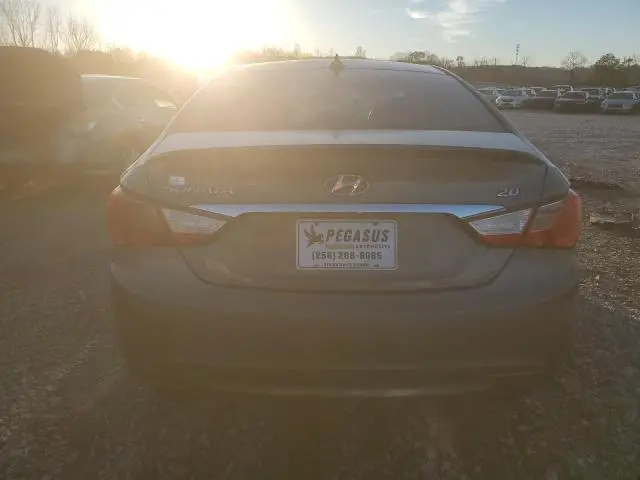 2013 HYUNDAI SONATA SE  