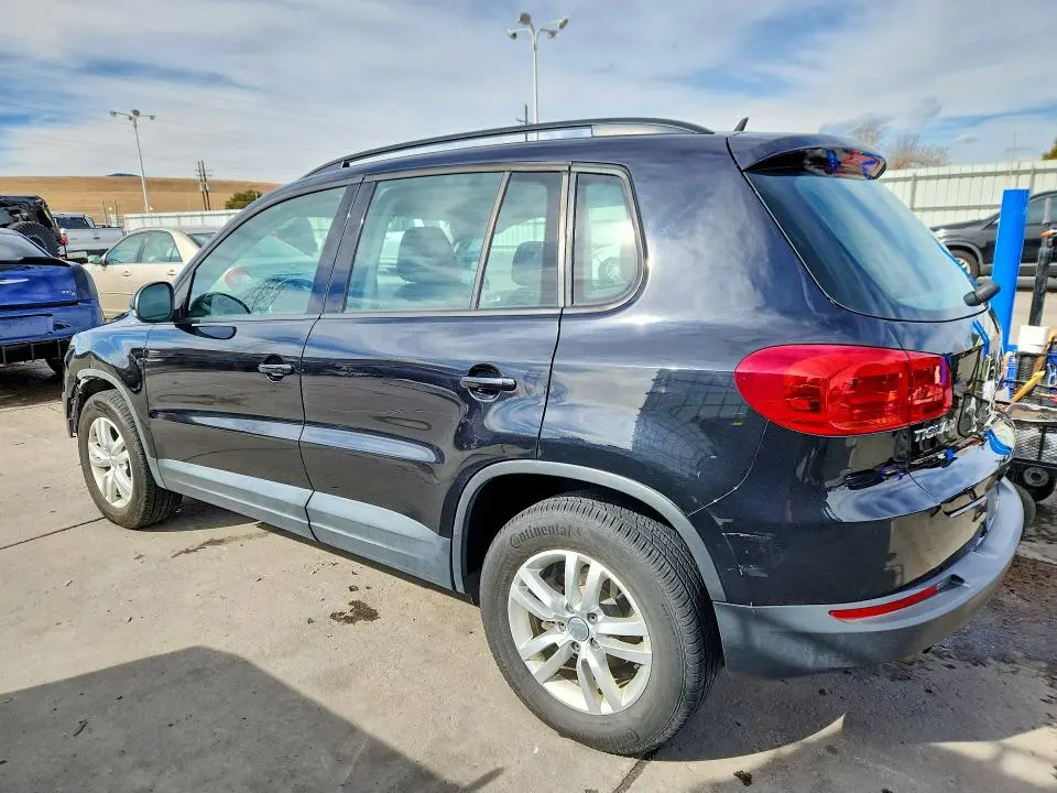 2016 VOLKSWAGEN TIGUAN S  
