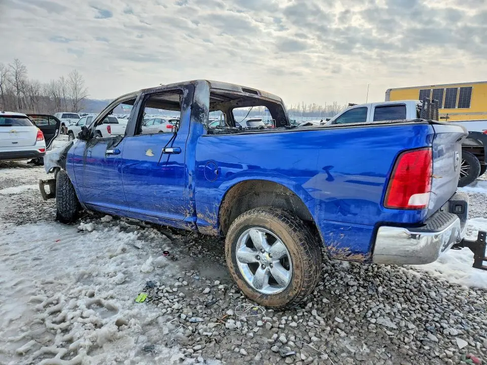 2017 RAM 1500 SLT  