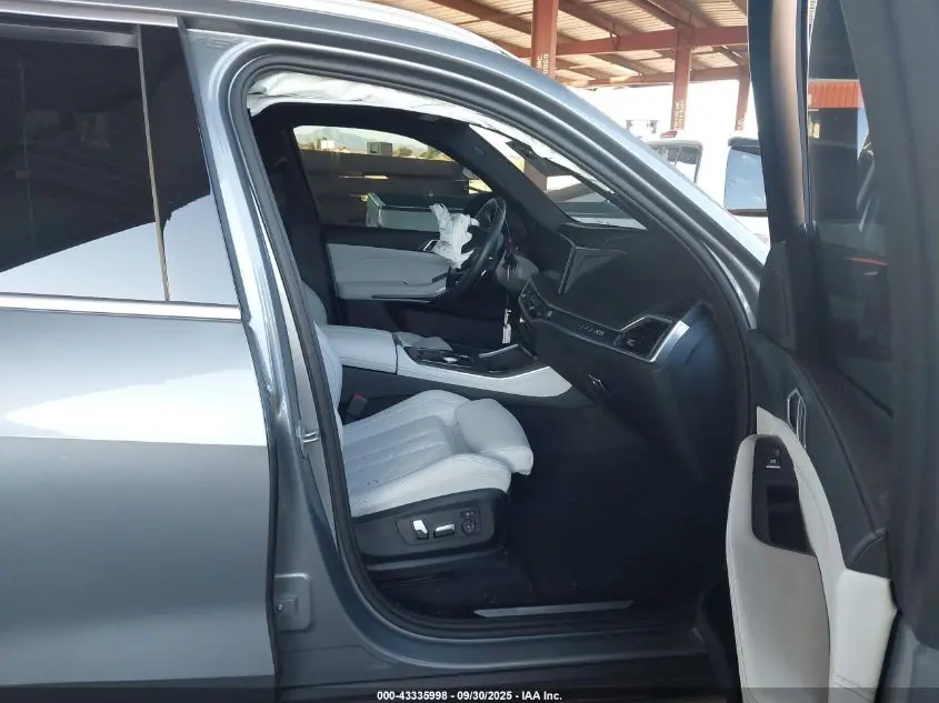 2024 BMW X5 SDRIVE40I