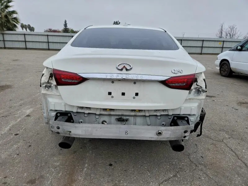 2019 INFINITI Q50 LUXE  