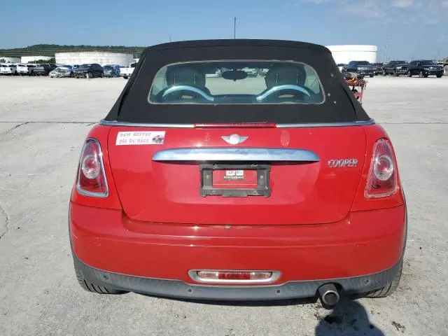 2011 MINI COOPER   