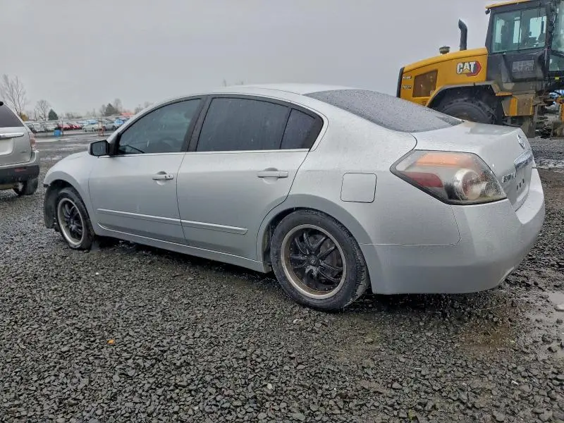 2010 NISSAN ALTIMA BASE  