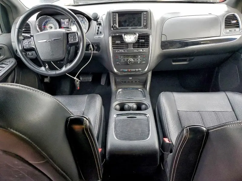 2014 CHRYSLER TOWN & COUNTRY S  