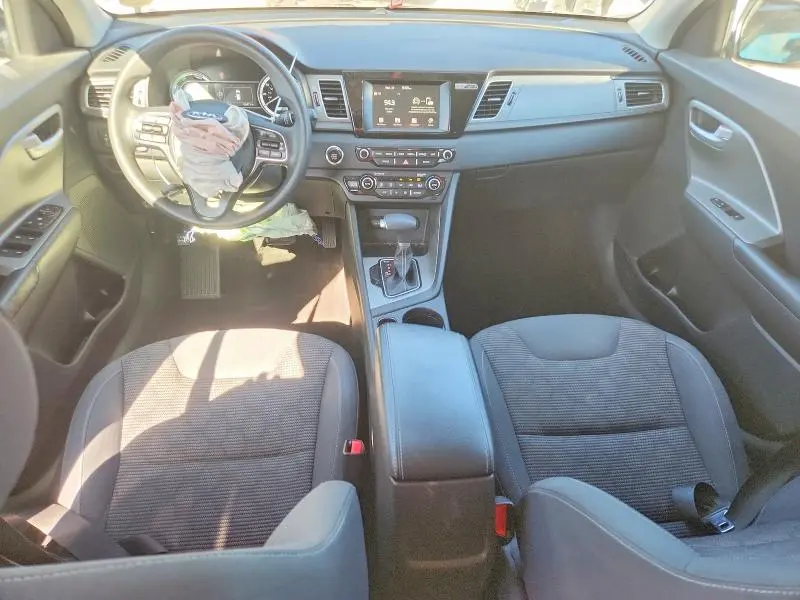 2018 KIA NIRO LX  