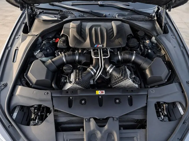 2013 BMW M6   