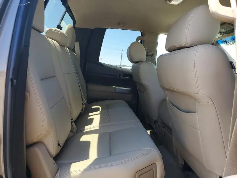 2010 TOYOTA TUNDRA DOUBLE CAB SR5  