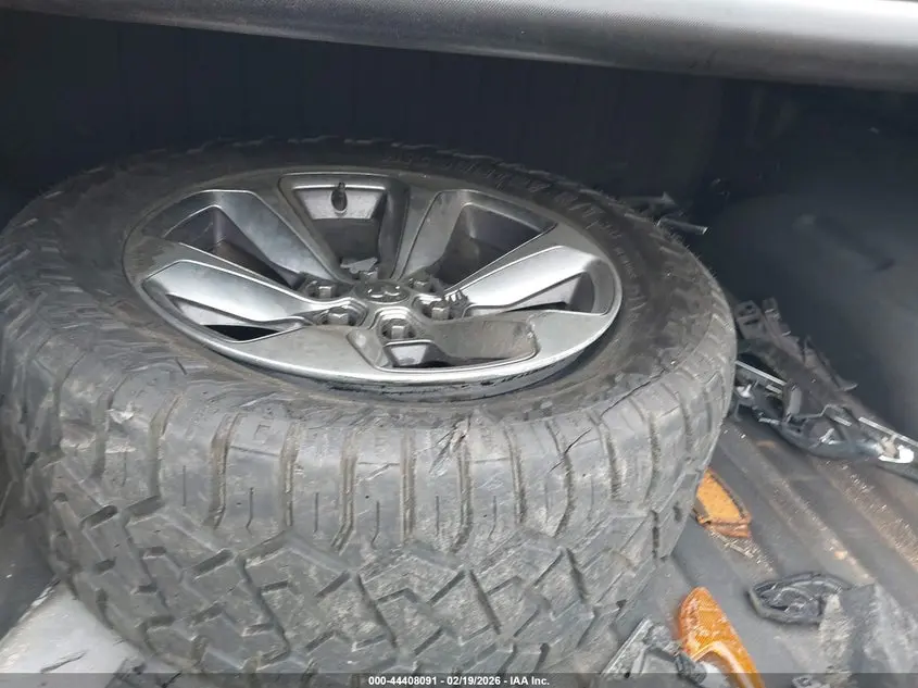 2019 RAM 1500 LIMITED  4X4 5'7 BOX