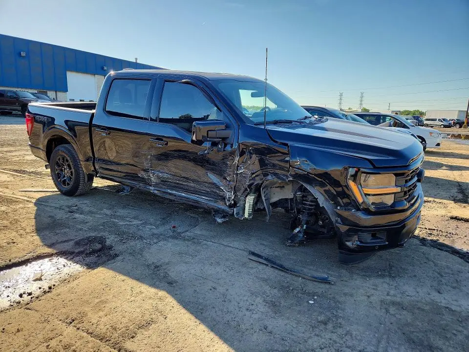 2025 FORD F150 XLT  
