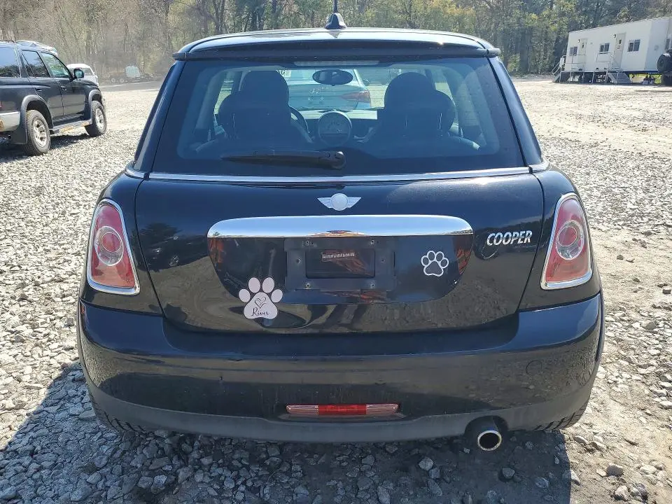 2013 MINI COOPER   