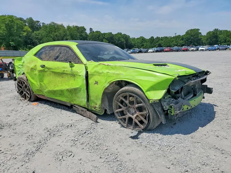 2015 DODGE CHALLENGER R  