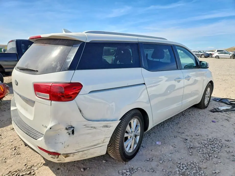 2015 KIA SEDONA LX  