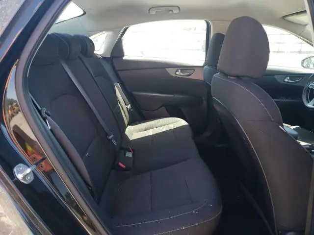 2019 KIA FORTE FE  