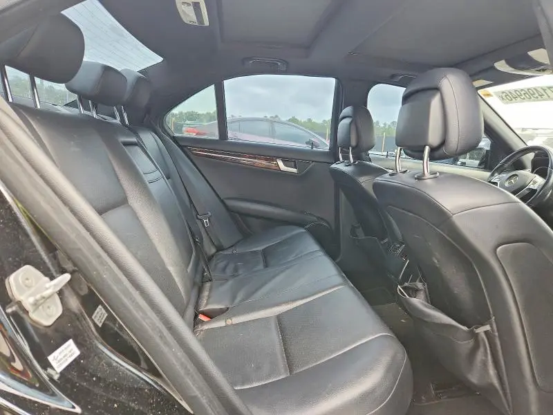2012 MERCEDES-BENZ C 250  
