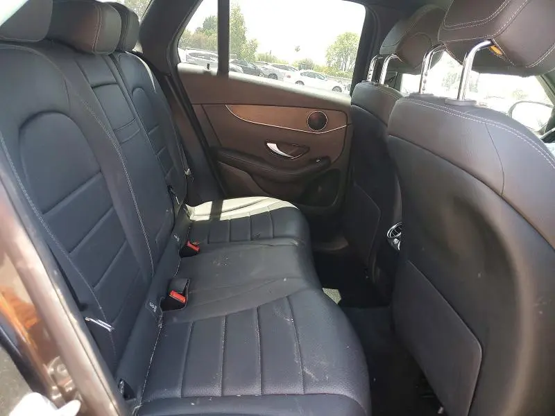2020 MERCEDES-BENZ GLC 300 4MATIC  