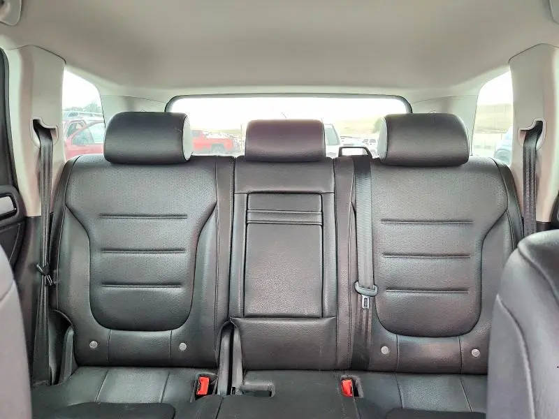2013 VOLKSWAGEN TOUAREG V6  