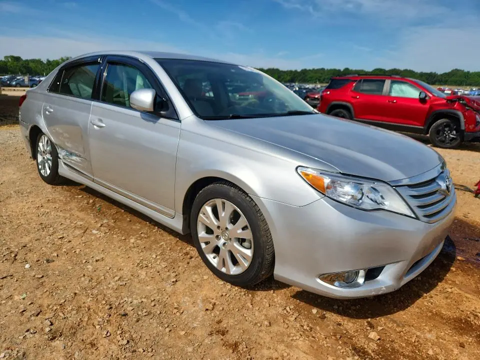 2011 TOYOTA AVALON BASE  