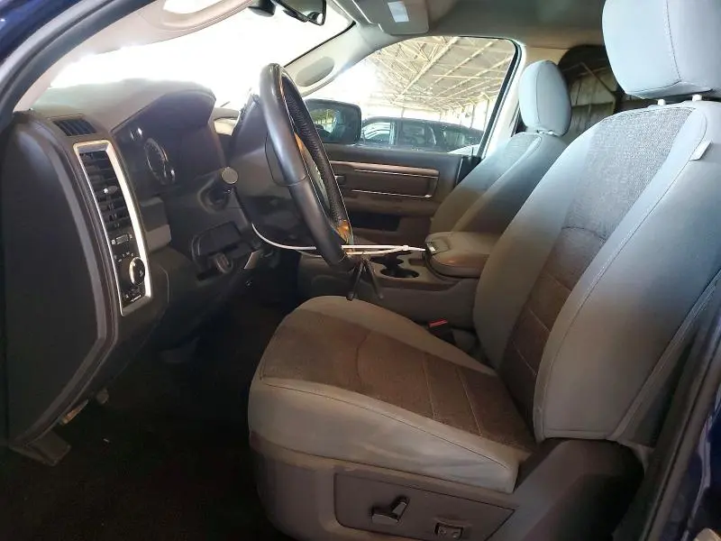 2018 RAM 1500 SLT  