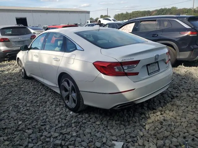2018 HONDA ACCORD TOURING  
