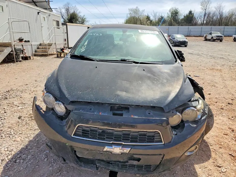 2016 CHEVROLET SONIC LT  