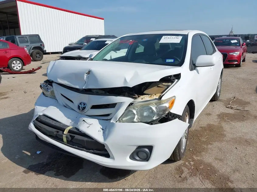 2012 TOYOTA COROLLA LE