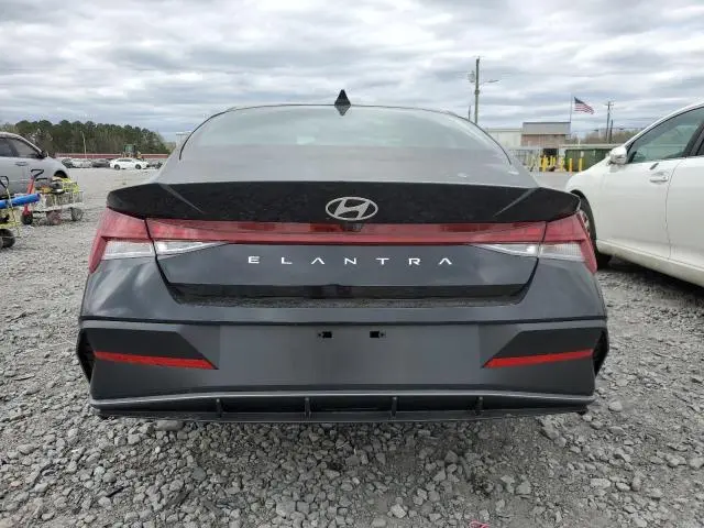 2024 HYUNDAI ELANTRA SEL  