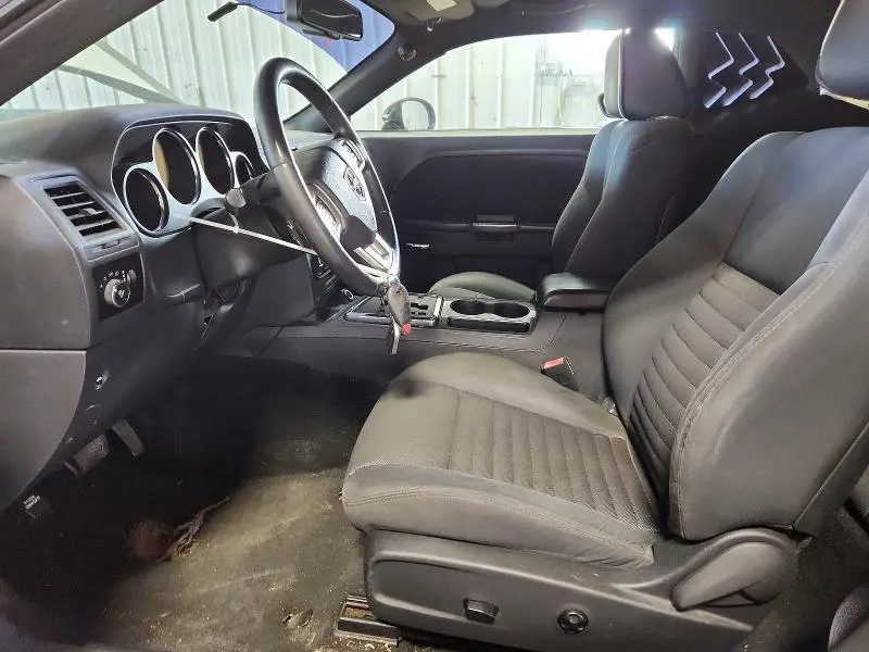 2012 DODGE CHALLENGER SXT  