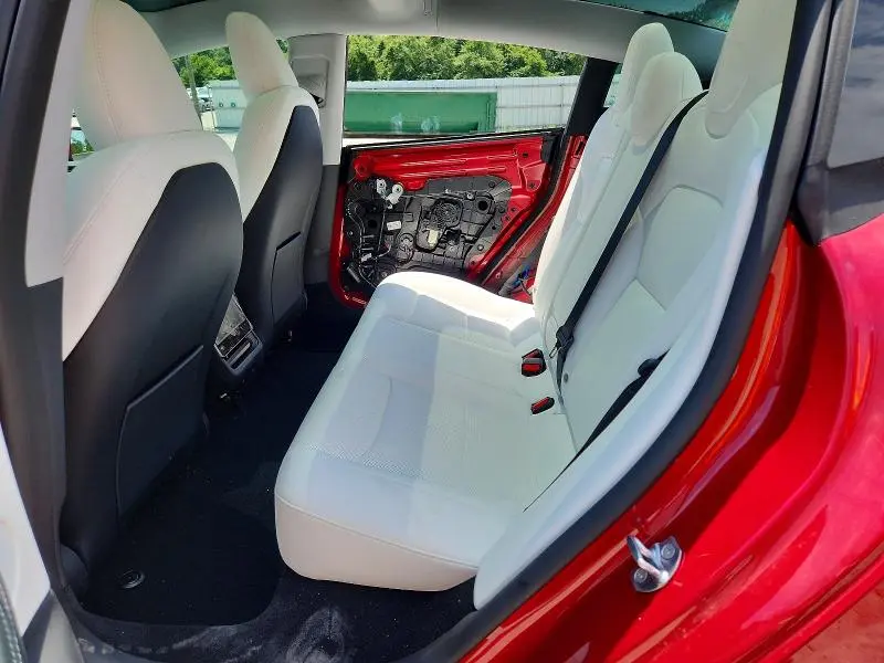2026 TESLA MODEL 3   
