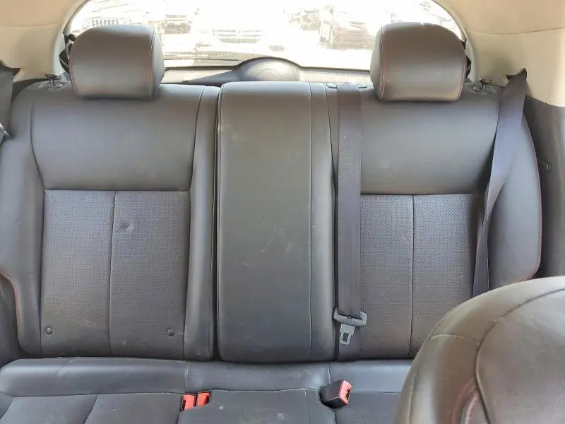 2011 NISSAN JUKE S  