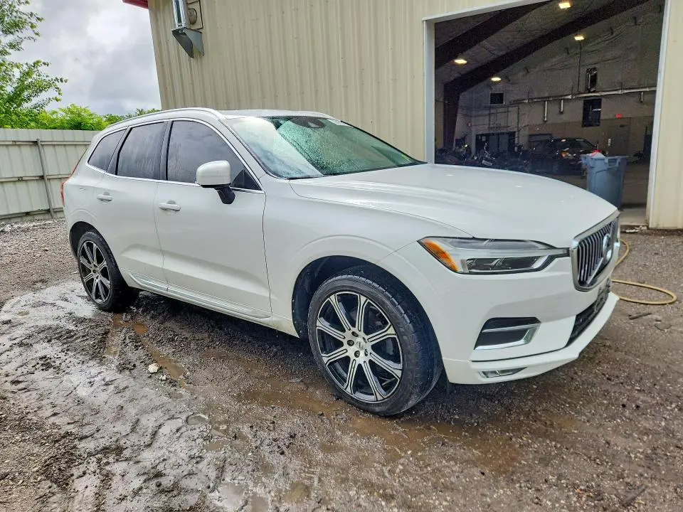 2018 VOLVO XC60 T5 INSCRIPTION  