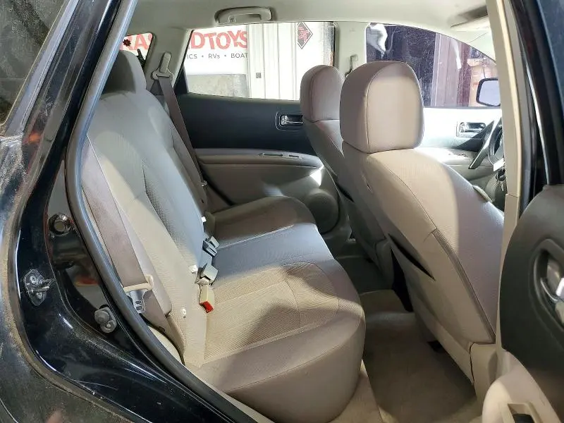 2012 NISSAN ROGUE S  