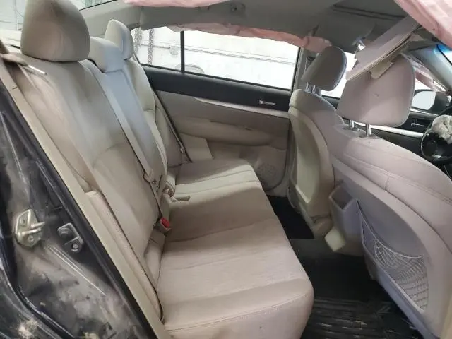 2013 SUBARU LEGACY 2.5I PREMIUM  