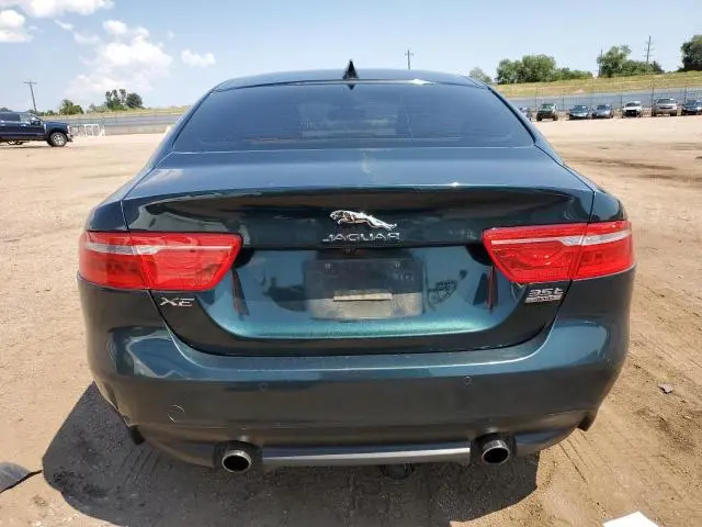 2017 JAGUAR XE PRESTIGE  