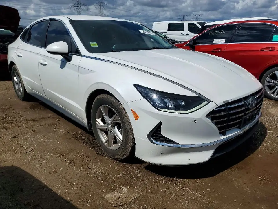 2021 HYUNDAI SONATA SE  
