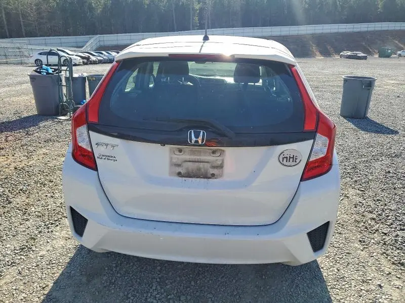2015 HONDA FIT LX  