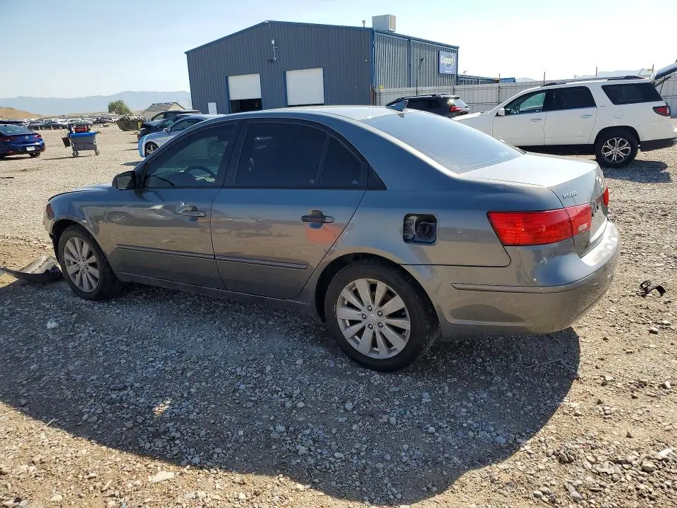 2010 HYUNDAI SONATA GLS  