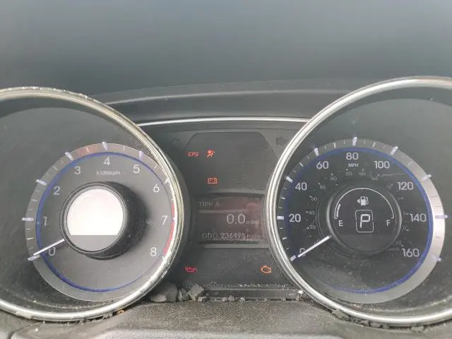2011 HYUNDAI SONATA GLS  