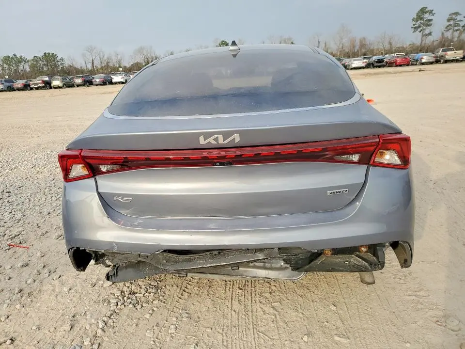 2022 KIA K5 LXS  