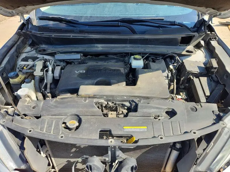 2019 NISSAN PATHFINDER SL  
