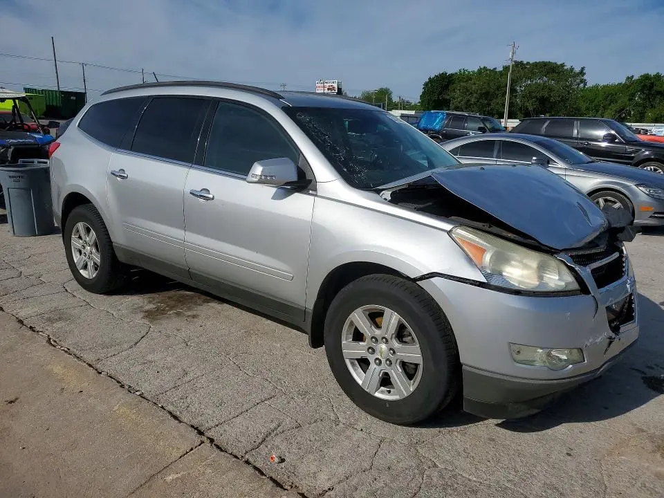 2012 CHEVROLET TRAVERSE LT  