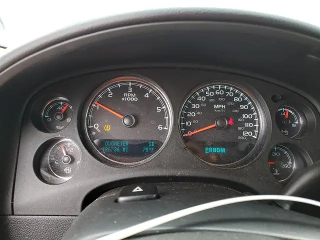 2012 CHEVROLET SUBURBAN K1500 LS  