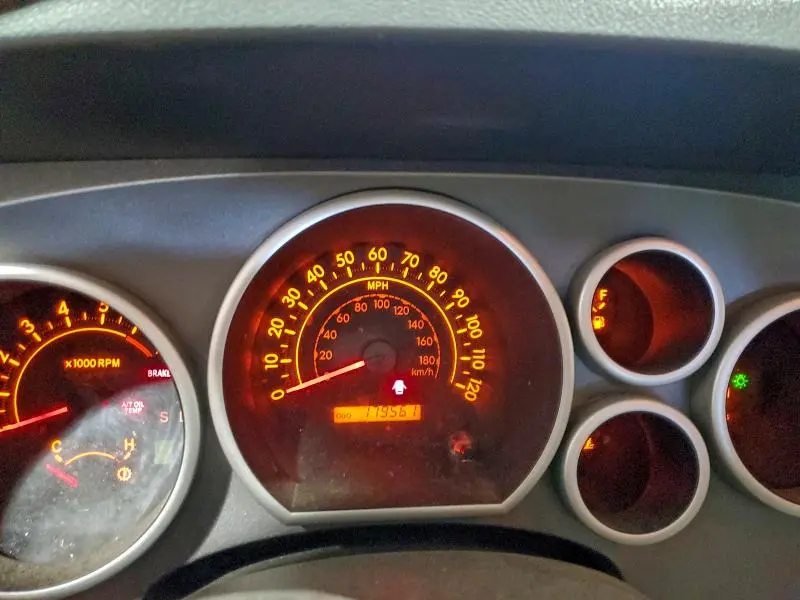 2011 TOYOTA TUNDRA DOUBLE CAB SR5  