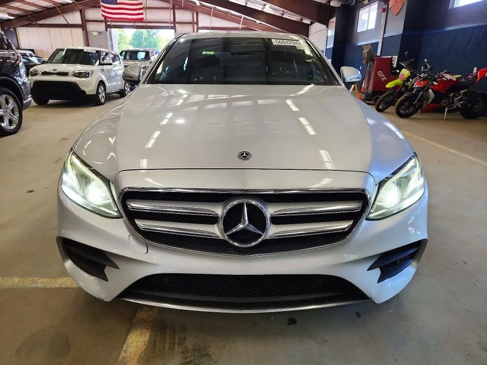 2017 MERCEDES-BENZ E 300 4MATIC  