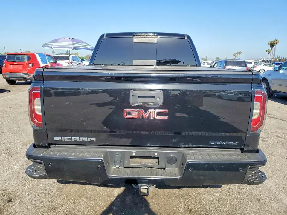 2018 GMC SIERRA K1500 DENALI  