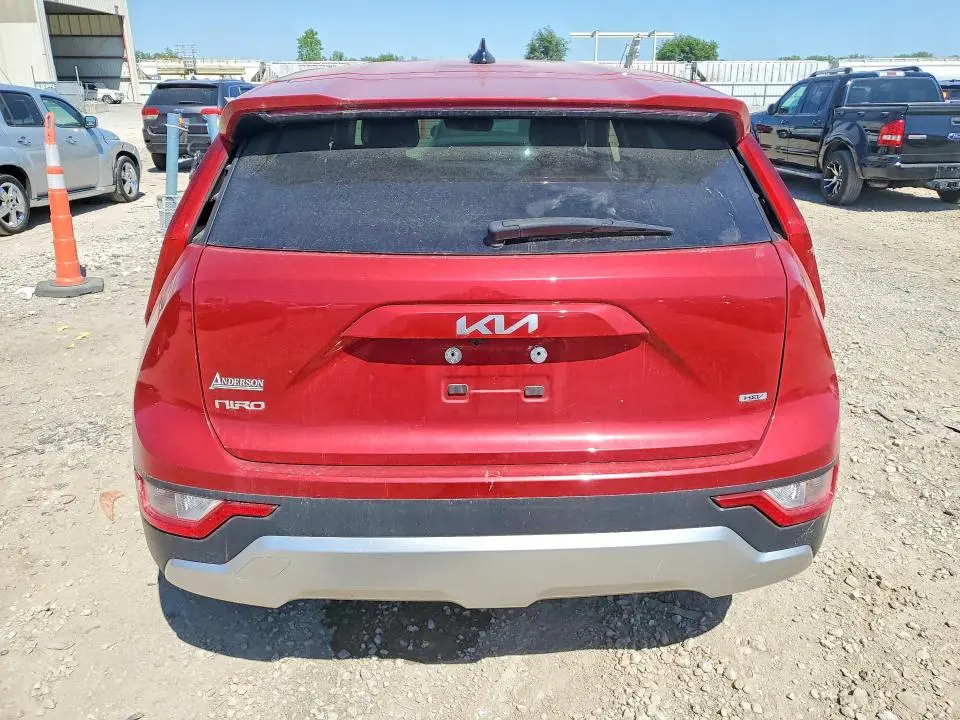 2023 KIA NIRO LX  