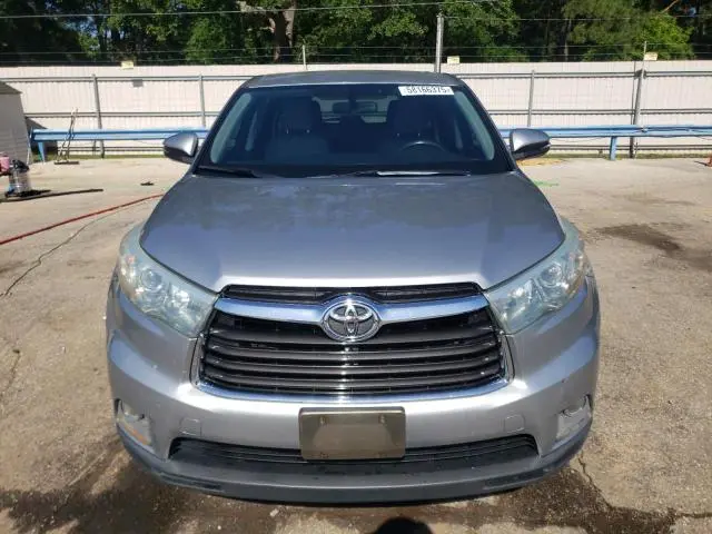2015 TOYOTA HIGHLANDER LE  