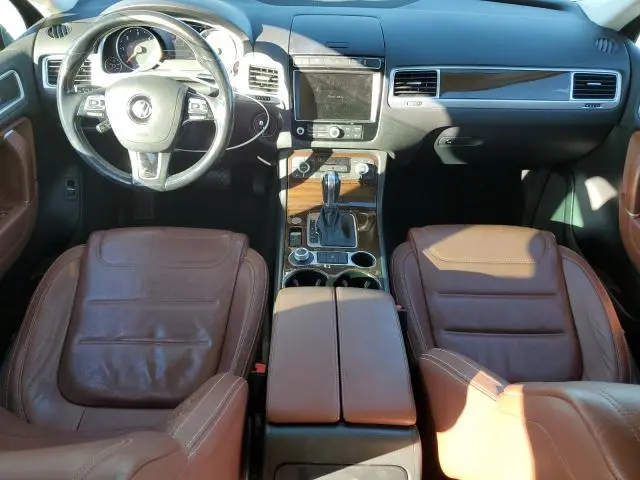 2015 VOLKSWAGEN TOUAREG V6 TDI  