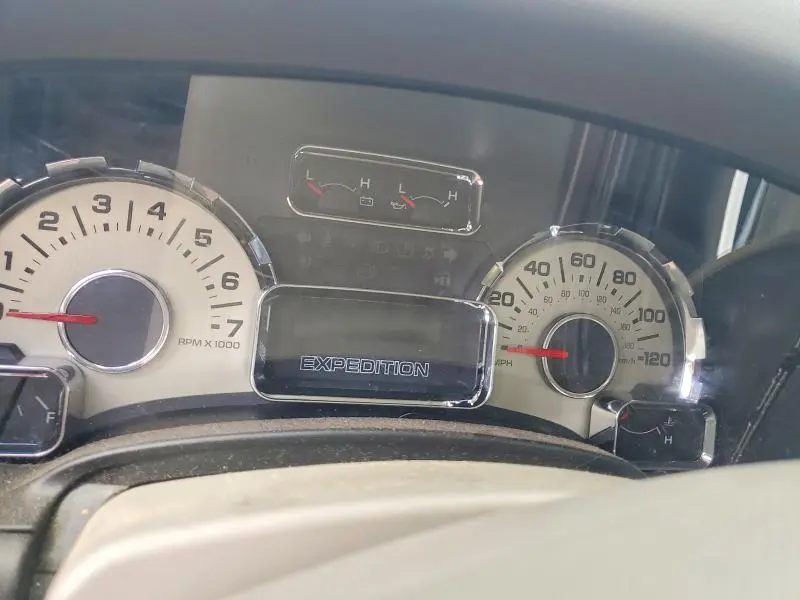 2010 FORD EXPEDITION LIMITED  